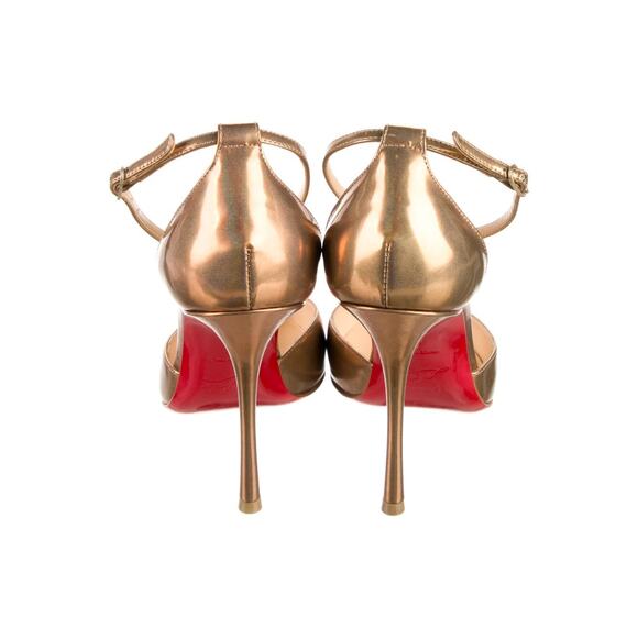 ❤️Christian Louboutin Leather Pumps❤️ - Picture 4 of 5